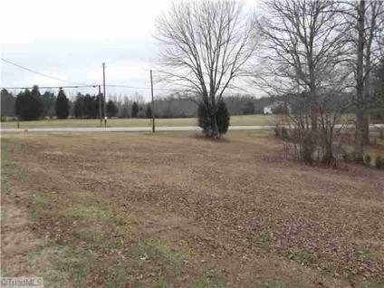 $65,000
Lewisville, 1.7 acres zoned RS20, county water available.