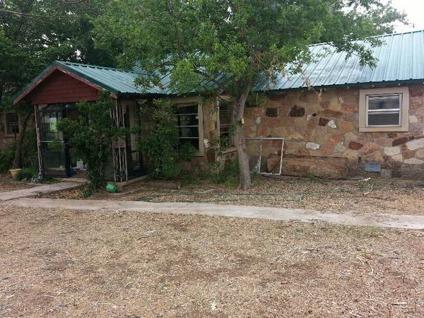 $65,000
OFFICE OR SINGLE FAMILY HOME For Sale-COULD BE HUNTING LODGING