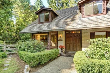 $678,000
Two-Story Traditional on a Horse Acre