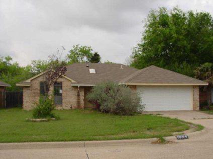 $67,000
Single Family, Traditional - Grand Prairie, TX
