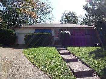$67,500
Finneytown 1BA, This 3 bedroom brick ranch is located on a