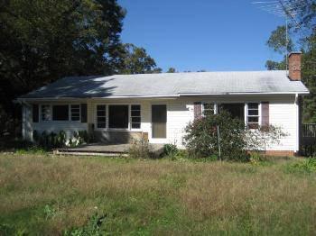 $67,500
Robbins 1BA, Cozy 3 bedroom ranch on over 2 acres.