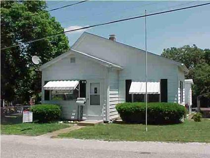 $67,900
Evansville 3BR 2BA, Situated on a peaceful west side street