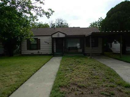 $68,000
Abilene Real Estate Home for Sale. $68,000 3bd/1ba. - Tonya Harbin of
