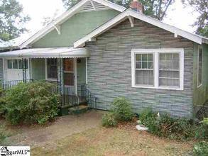 $68,000
Clean and ready for new owners - neat home wi...