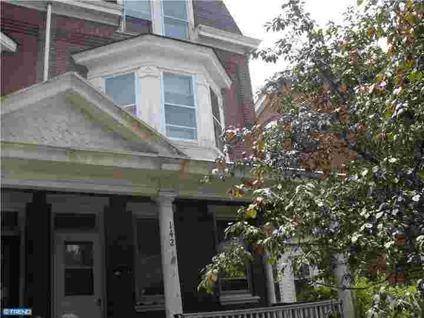 $68,500
Norristown 5BR 1.5BA, Large 3 story twin home with large