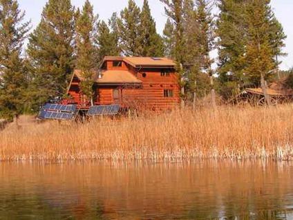 $695,000
Privacy and Off Grid Sustainable Living on Lost Lake. Be the only Private
