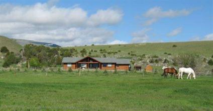 $699,000
Single Family Over 1 Acre, Ranch,Custom - Ennis, MT