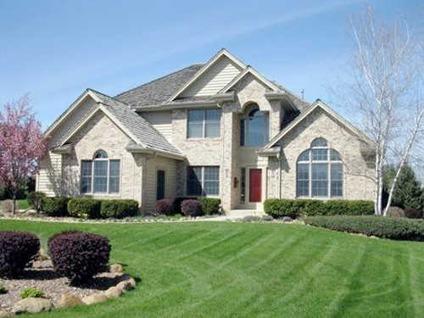 $699,900
Waukesha 5BR, #85191 Meticulously maintained Woodhaven Homes