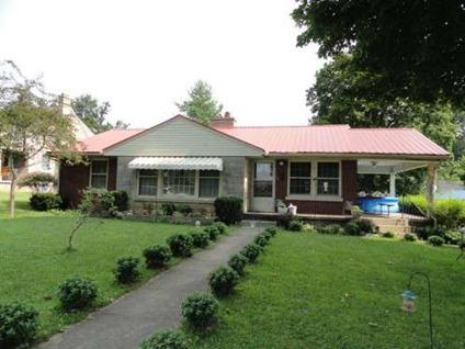 $69,500
Horse Cave 3BR 1BA, metal roof, newer HVAC and partially