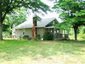 $69,800
Crane Hill 2BR 2BA, CUTE FARM STYLE COTTAGE ON APPROXIMATELY