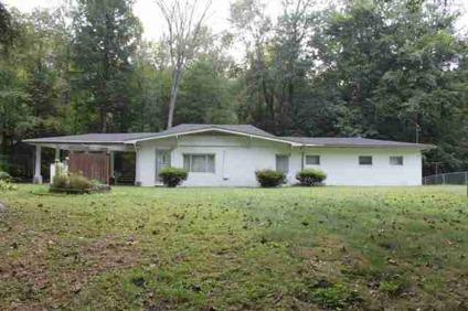 $69,900
Beckley, House located on 1.14 ac level lot.