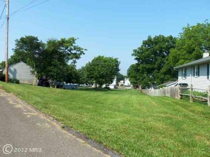 $69,900
Boonsboro, Nice building lot in downtown zoned TC. Ideal for
