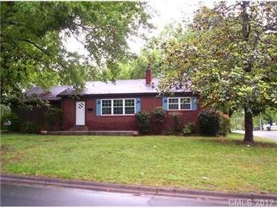 $69,900
Concord 2BR 1BA, NEW REPLACEMENT WINDOWS,HARDWOOD FLOORS IN
