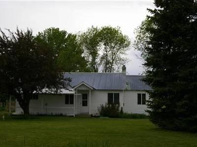 $69,900
Country Cottage
