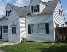 $70,000
St Albans - 2 Story 4 bedroom with fencedyard...