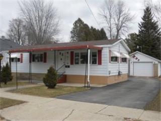 715 S Hubbard St HORICON, WI 53032-1703