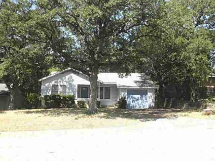 $71,900
Fort Worth 3BR 1BA, Cute, starter home for family in nice