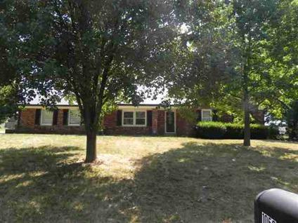 $71,900
Lawrenceburg, 3BR/1.5BA brick ranch with two car attached