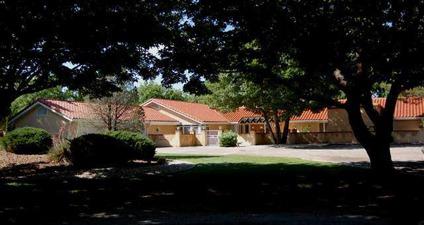 $720,000
Roswell Real Estate Home for Sale. $720,000 5bd/3.50ba. - GRIEVES,PAULA,H of