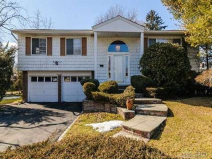 $728,000
Roslyn Home For Sale