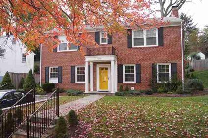 $749,000
Bethesda 3BR 2.5BA, NOW HERE IS YOUR CHANCE TO BUY A TURN-IN