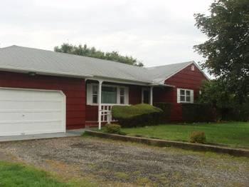 $749,000
Ranch Within Short Distance from Town and Ocean Beaches.