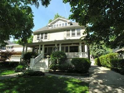 $749,900
Gorgeous Historic District Home!