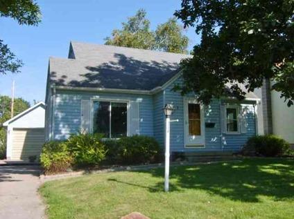 $74,500
Marshalltown, How to START out SMART! This 3 bedroom with 1