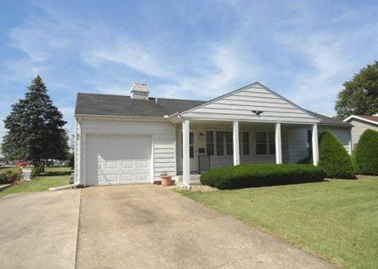 $74,900
Galesburg 3BR, Cozy ranch with front porch and back deck.