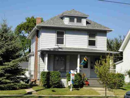$74,900
Racine 1.5 BA, 3+ BR solid West Colonial with gorgeous