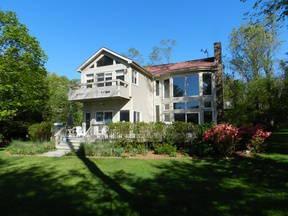 $750,000
Old Saybrook, : Sun filled 3BR, 3BA Contemporary on 1 acre