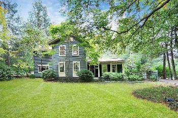 $750,000
Weston 3BA, Antique four bedroom colonial farmhouse with