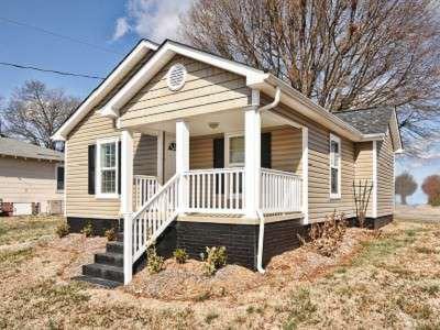 $75,000
Great starter home!