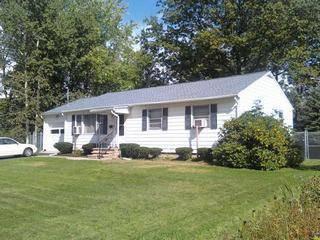 $75,000
Jamestown 3BR 1BA, PRICE REDUCED AND New interior paint!