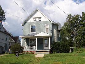 $75,000
Monmouth 1.5BA, This home located at 224 South 8th features