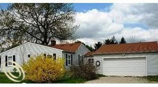 $75,000
Rochester Hills 3BR 2BA, WOW! ALL THIS FOR $75kSpacious!