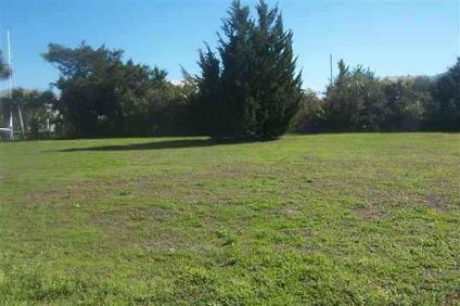$75,000
Shell Point, Snug Harbour lot on deep water canal with boat
