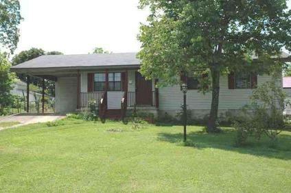 $78,000
2 bedroom, 2 bath home conveniently located in town. Also includes a 30x40 shop