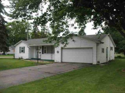 $78,900
Monmouth, 3 bedroom, 1.5 bath ranch with wonderful open
