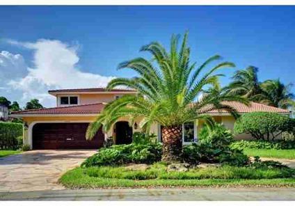 $795,000
Fort Lauderdale 4BA, Perfect 2-Sty 5 Br Family Home In The