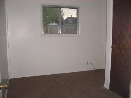 $79,000
Blackfoot 3BR 1BA, A MUST TO SEE THE INSIDE VERY NICELY