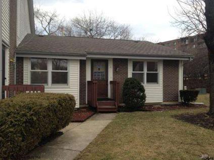 $79,200
Townhouse-Ranch - BLOOMINGDALE, IL