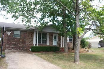 $79,900
Atkins 1.5BA, Brick home with lots of space 4 bedrooms