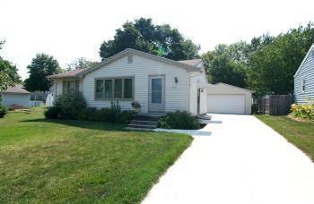 $79,900
Newton 2BR, Listing agent: Geri Doyle, Call [phone removed] for