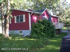 $79,900
Warroad, THE RIGHT HOUSE AT THE RIGHT PRICE!