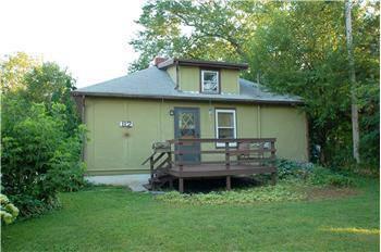 $79,985
Bungalow with HUGE front yard!
