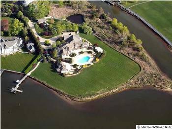 $7,795,000
Rumson 5BR 6.5BA, Listing agent and office: HERITAGE HOUSE