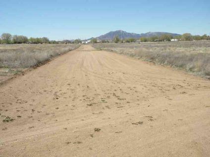 $800,000
Commercial land Industrial Land For Sale in Chino Valley Arizona with an
