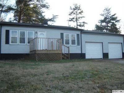$80,000
Statesville 2BR 1BA, Completely remodeled home in quiet